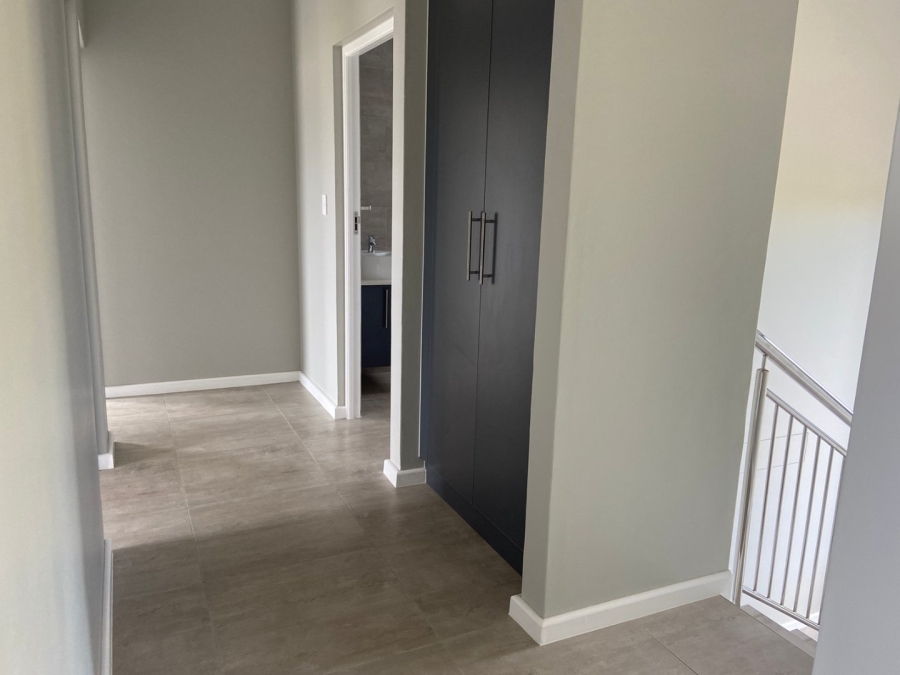 4 Bedroom Property for Sale in Kidds Beach Eastern Cape